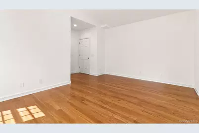 1 Daniels Way, Bay Shore, NY 11706 - Photo 19