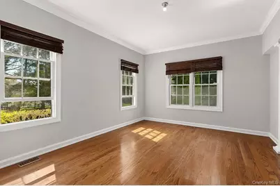 1 Daniels Way, Bay Shore, NY 11706 - Photo 9