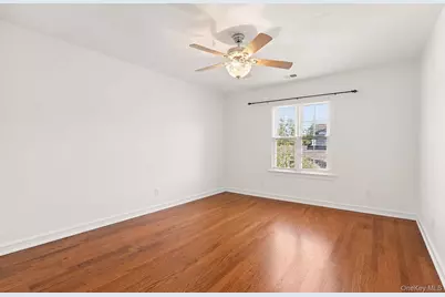 1 Daniels Way, Bay Shore, NY 11706 - Photo 17