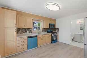 30 Center St, Port Jervis, NY 12771 - Photo 15