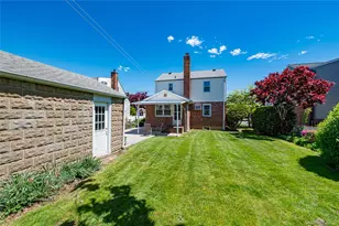 375 Latham Rd, Mineola, NY 11501 - Photo 25