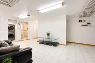 110-49 64th Rd, Forest Hills, NY 11375 - Photo 19