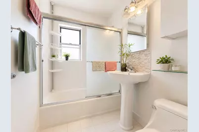 110-49 64 Road #1, Forest Hills, NY 11375 - Photo 17