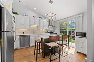 1 Sandra Ct, Glen Cove, NY 11542 - Photo 15