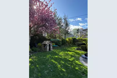 1 Sandra Court, Glen Cove, NY 11542 - Photo 39