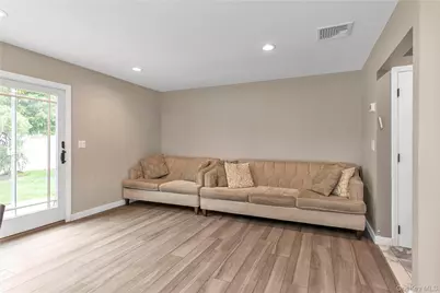 816 Cliffside Avenue, Woodmere, NY 11581 - Photo 11
