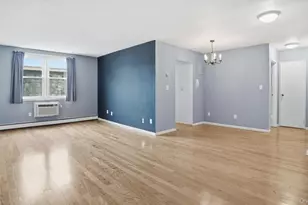 570 Broadway, Lynbrook, NY 11563 - Photo 3