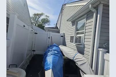 147 Lawson Avenue, East Rockaway, NY 11518 - Photo 15