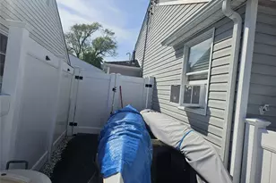 147 Lawson Ave, East Rockaway, NY 11518 - Photo 15