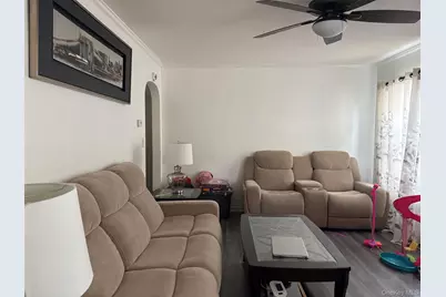 91 Broadway, Valley Stream, NY 11580 - Photo 3