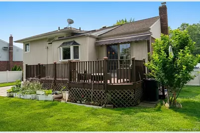78 Sugar Maple Drive, Roslyn, NY 11576 - Photo 15