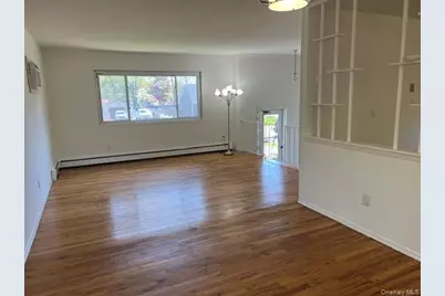 32 Vautrin Avenue, Holtsville, NY 11742 - Photo 3