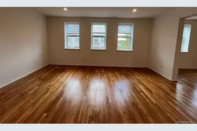 55 Main Street #10, Port Washington, NY 11050 - Photo 3