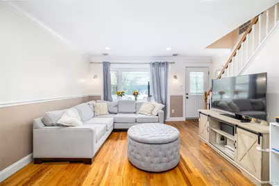 532 Rockaway Street, West Islip, NY 11795 - Photo 3