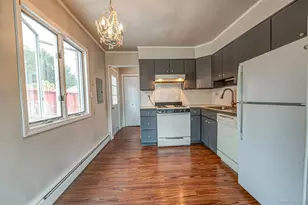 410 3rd Ave, East Northport, NY 11731 - Photo 9
