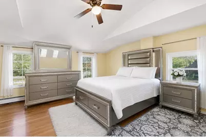 201 Serpentine Lane, Islandia, NY 11749 - Photo 13
