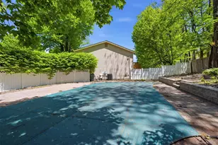 10 Sabin Dr, Airmont, NY 10901 - Photo 37