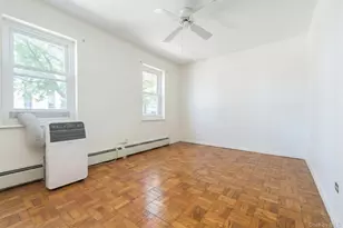 80-14 150th St, Briarwood, NY 11435 - Photo 9