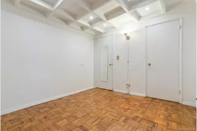 80-14 150 Street #25B, Briarwood, NY 11435 - Photo 7