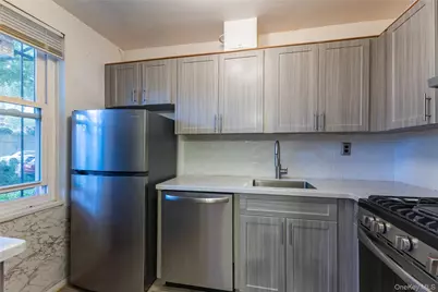 80-14 150 Street #25B, Briarwood, NY 11435 - Photo 11