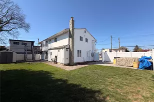 1004 N Broadway, Massapequa, NY 11758 - Photo 7