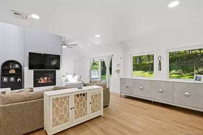 61 Cliffside Lane, Mount Kisco, NY 10549 - Photo 17