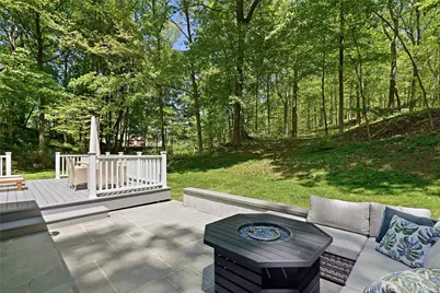 61 Cliffside Lane, Mount Kisco, NY 10549 - Photo 33