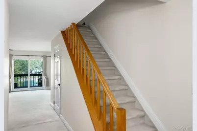 113 Leeward Lane, Port Jefferson, NY 11777 - Photo 11
