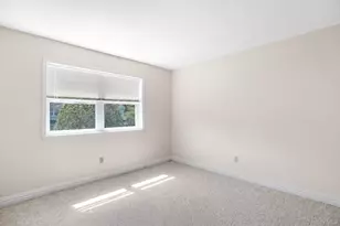 113 Leeward Ln, Port Jefferson, NY 11777 - Photo 17