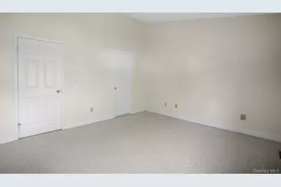 113 Leeward Lane, Port Jefferson, NY 11777 - Photo 13