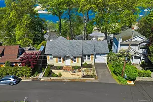 171 Taft Crescent, Centerport, NY 11721 - Photo 9