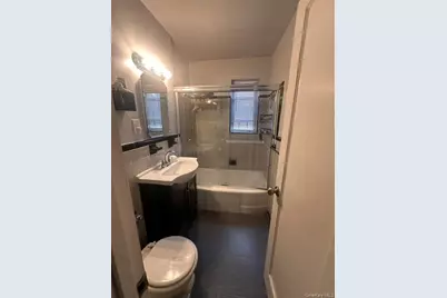 2 Fisher Drive #203, Mount Vernon, NY 10552 - Photo 5