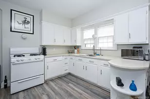 50-24 194th St, Fresh Meadows, NY 11365 - Photo 11