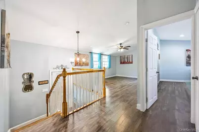 32 Lodge Lane, East Setauket, NY 11733 - Photo 19