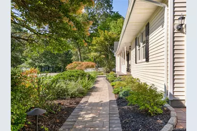 3 Mirabelle Court, Mount Sinai, NY 11766 - Photo 41