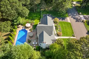 3 Mirabelle Ct, Mount Sinai, NY 11766 - Photo 31