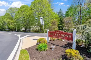 39 Southampton Dr, Massapequa, NY 11758 - Photo 31