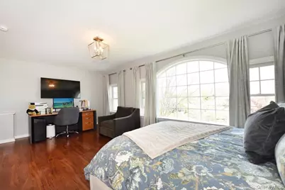 491 Charles Avenue, Massapequa Park, NY 11762 - Photo 17