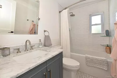 491 Charles Avenue, Massapequa Park, NY 11762 - Photo 25