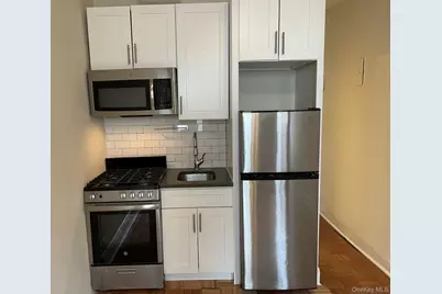 589 First Avenue #3, New York, NY 10016 - Photo 1