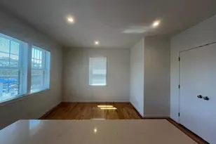 1 Willowdale Ave, Port Washington, NY 11050 - Photo 5