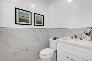 710 Franklin Ave, Massapequa, NY 11758 - Photo 17
