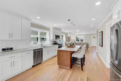 710 Franklin Avenue, Massapequa, NY 11758 - Photo 11