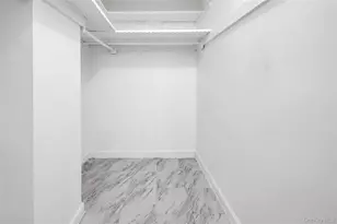 301 E 48th St, New York, NY 10017 - Photo 15