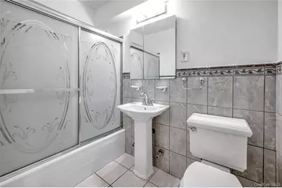 301 E 48th Street #2C, New York, NY 10017 - Photo 7