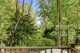 7 Great Neck Ct, Huntington, NY 11743 - Photo 33