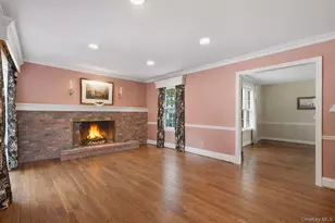 7 Great Neck Ct, Huntington, NY 11743 - Photo 11