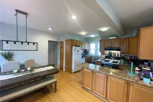 56 State St, Rockville Centre, NY 11570 - Photo 3