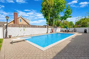 56 Pickwick Ln, North Babylon, NY 11703 - Photo 45