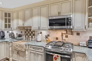 91-07 161st Ave, Howard Beach, NY 11414 - Photo 23